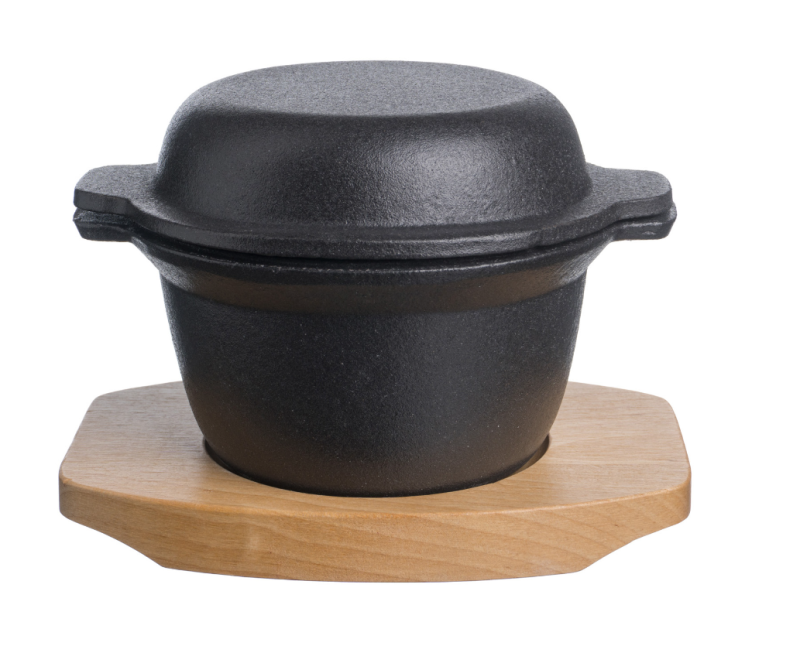 Горшок для запекания и подачи 300 мл. d=115 мм. h=65 мм. с крышкой, чугун. на дерев. подставке