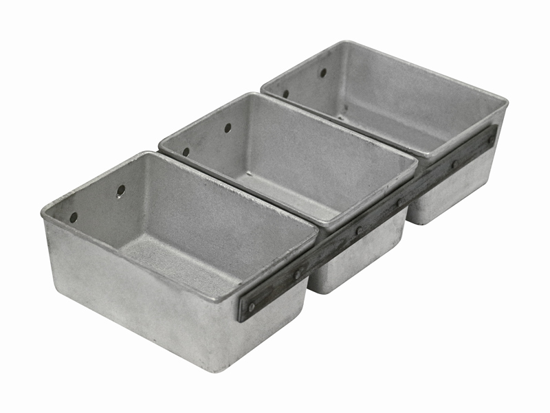 Форма хлебная алюм.литая (165х115х70) мм, 3-секционная