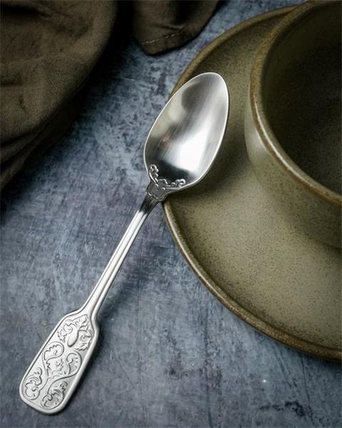 Ложка чайная COMAS серии VERSAILLES 18/10 SATIN