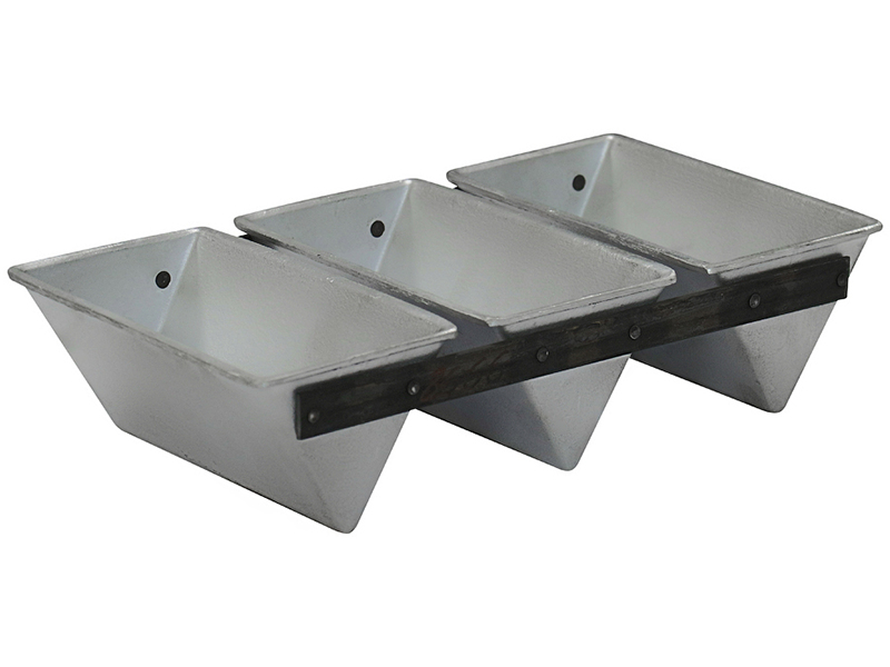 Хлебная форма треугольная 185х110х85 мм 3-секционная