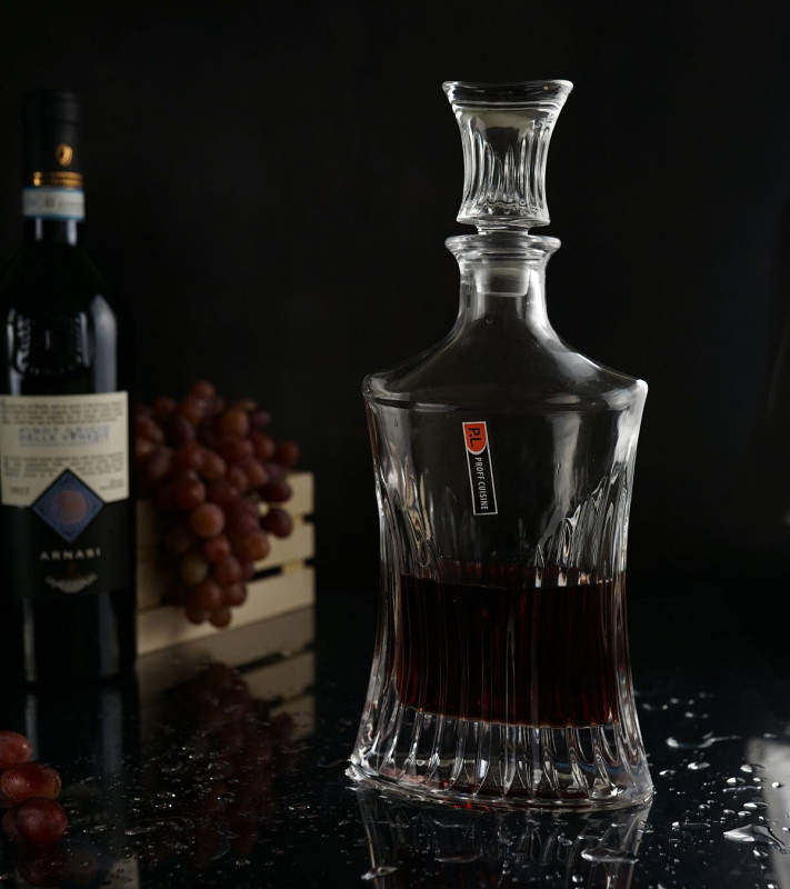 Штоф с крышкой " Aura" стекло, 750 мл, P.L. - BarWare