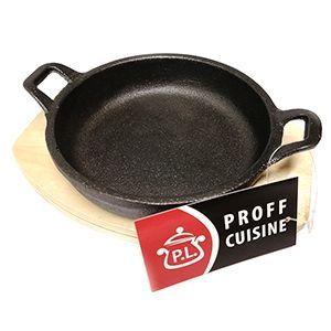 Сковорода порционная круглая с ручками, 14 см, чугун + подставка из фанеры, P.L. Proff Cuisine